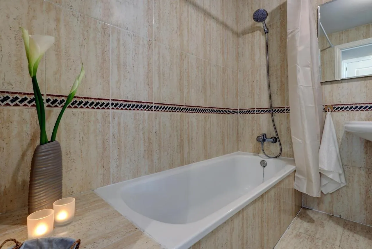 Puerto Banus La Maestranza Apartment Marbella